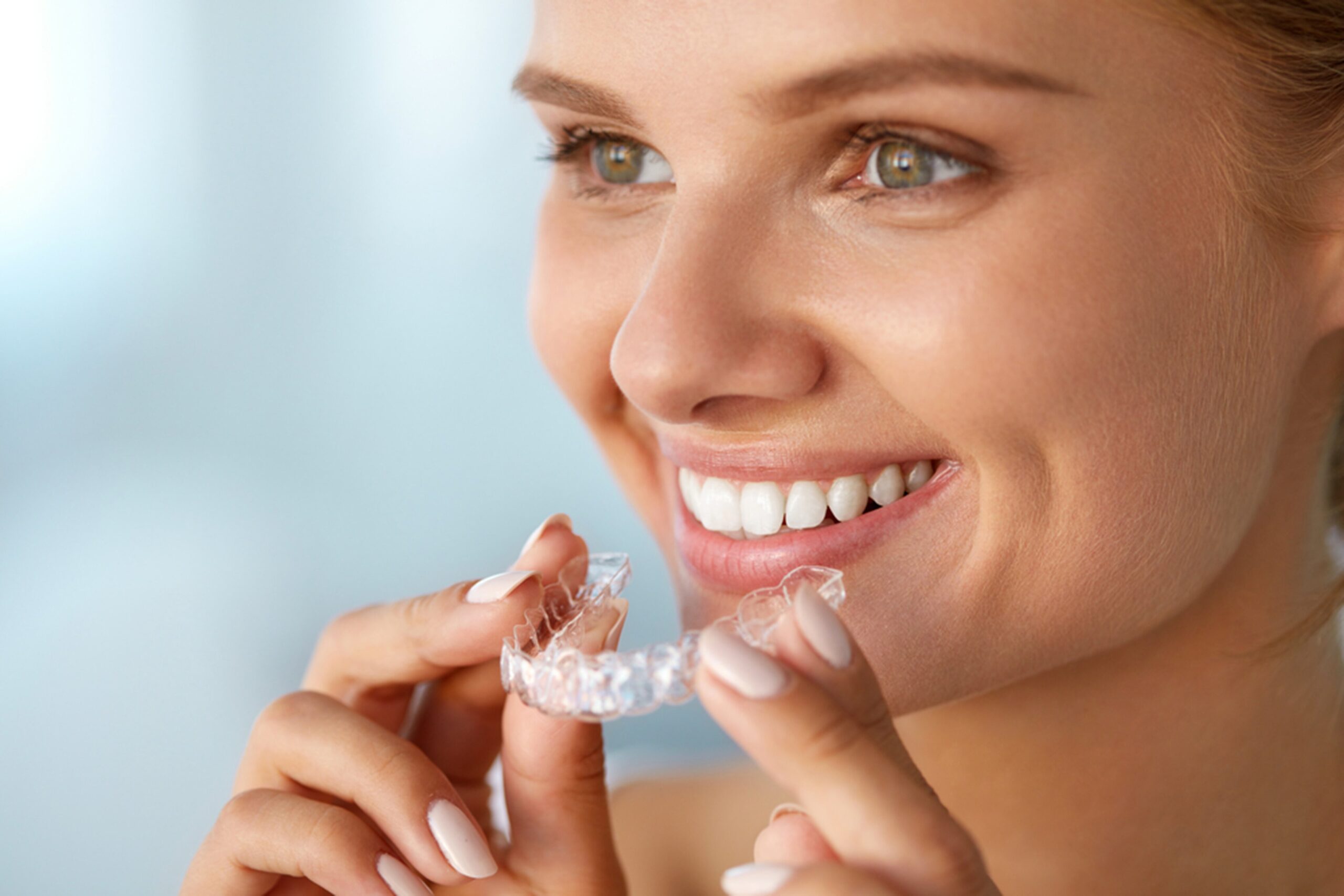 How To Correct Misaligned Teeth Using Invisalign Treatment Scaled