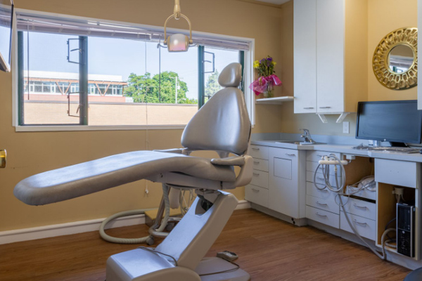 patient treatment area cowichan valley dental group